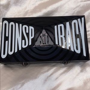 jeffery star and shane dawson eye shadow pallet